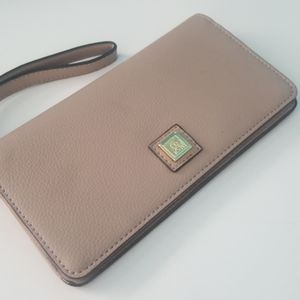 ANNE KLEIN tan wristlet